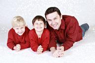 family-father-children-boys-557108.jpg