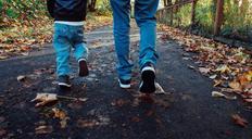 dad-son-walking-family-father-909510.jpg