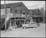 Florin,_California._Evacuation_of_residents_of_Japanese_ancestry_from_this_town_is_due_in_two_days._-_NARA_-_537884.jpg