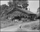 Mountain_View,_California._Farm_house_in_rural_section_where_farmers_of_Japanese_ancestry_raised_tr_._._._-_NARA_-_536022.jpg