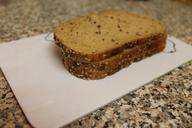 bread-slices-bread-breakfast-plate-279726.jpg