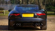 jaguar-sports-car-fast-automobile-1256563.jpg