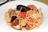 spaghetti-fish-kitchen-italiana-927476.jpg