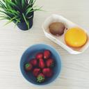 kiwi-strawberries-orange-fruit-733811.jpg