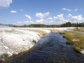 yellowstone-national-park-wyoming-215210.jpg