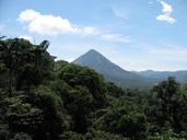 fortuna-costa-rica-volcano-hiking-1452436.jpg