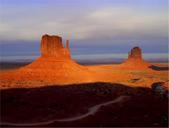 monument-valley-rock-formations-518761.jpg