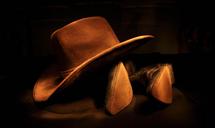 cowboy-hat-cowboy-boots-brown-1129348.jpg