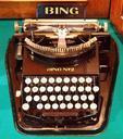 typewriter-antique-vintage-private-910227.jpg