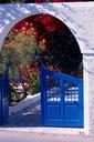 santorini-island-village-gate-arch-980434.jpg