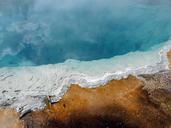 yellowstone-national-park-geyser-53934.jpg