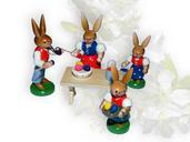 easter-bunny-figures-colorful-243847.jpg