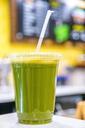 green-smoothie-healthy-drink-894993.jpg