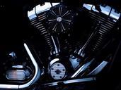 harley-davidson-motorcycles-chrome-459594.jpg