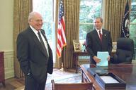 President_Bush_and_Vice_President_Cheney_in_the_Oval_Office.jpg