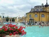 budapest-spa-summer-szechenyi-646062.jpg