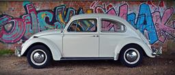 vw-beetle-graffiti-classic-1421548.jpg