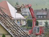 home-demolition-roof-work-99781.jpg