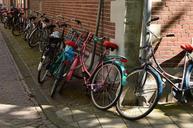 amsterdam-bicycles-netherlands-806290.jpg