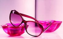 sunglasses-candlestick-590061.jpg