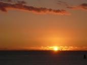 hawaii-waikiki-beach-sunset-637230.jpg