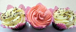 cupcakes-yellow-and-peach-frosting-764855.jpg