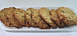 gourmet-cookies-oatmeal-raisins-1041327.jpg