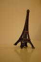 eiffel-tower-trailers-paris-670613.jpg