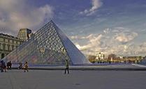 pyramid-the-design-of-the-metal-1049992.jpg