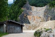 quarry-quarrying-stones-crash-359757.jpg