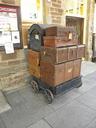 luggage-suitcase-station-platform-996574.jpg