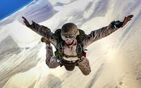 skydiving-jump-falling-parachuting-678168.jpg