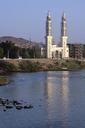 river-nile-aswan-mosque-378496.jpg