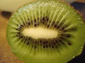 kiwi-fruit-healthy-nutrition-16609.jpg