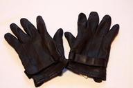 gloves-leather-cold-black-glove-258799.jpg