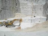 marble-quarry-carrara-marble-blocks-1287812.jpg