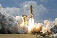 Space-Shuttle-Discovery-Rocket-Take-Off.jpg