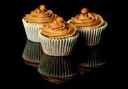 cupcake-cake-sweets-sugar-104654.jpg