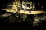 caterpillar-equipment-construction-428532.jpg