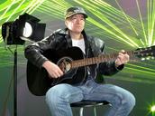 star-rock-star-guitar-laser-show-1688501.jpg