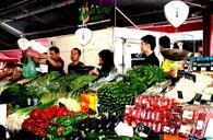 farmers-local-market-vegetables-418204.jpg