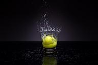 water-splash-photography-lemon-bar-747618.jpg