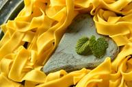 noodles-tagliatelle-pasta-food-eat-1246252.jpg