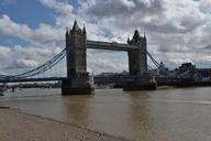 tower-bridge-river-thames-london-492200.jpg