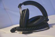 headphones-music-listening-1075457.jpg