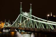 budapest-liberty-bridge-639735.jpg