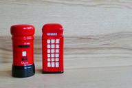 salt-and-pepper-post-box-1070427.jpg