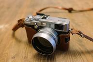 fujifilm-camera-lens-slr-925350.jpg