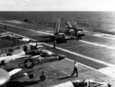 USS_Hancock_A-1H_landing_1963.jpg