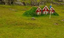 grass-roofs-iceland-chalets-refuge-578651.jpg